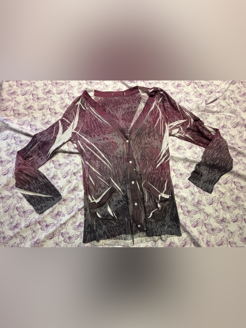 ✴️ Burgundy Patterned Button-Down Cardigan